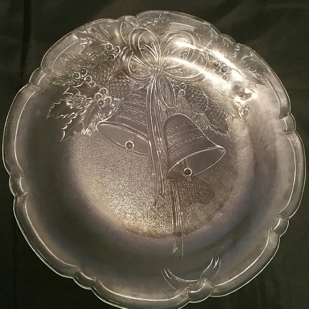 Leaded glass holiday platter 🔔